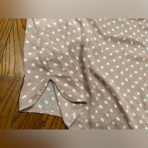 Violet & Claire Ruffle Sleeve Blouse - Pink and White - Picture 11 of 14